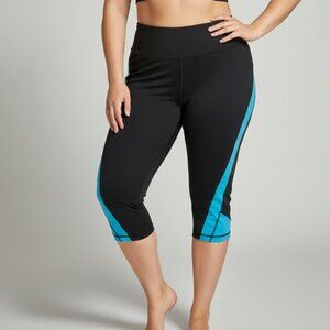 Nola Yoga Athleisure Workout Capri Pants Black Blue Size 16